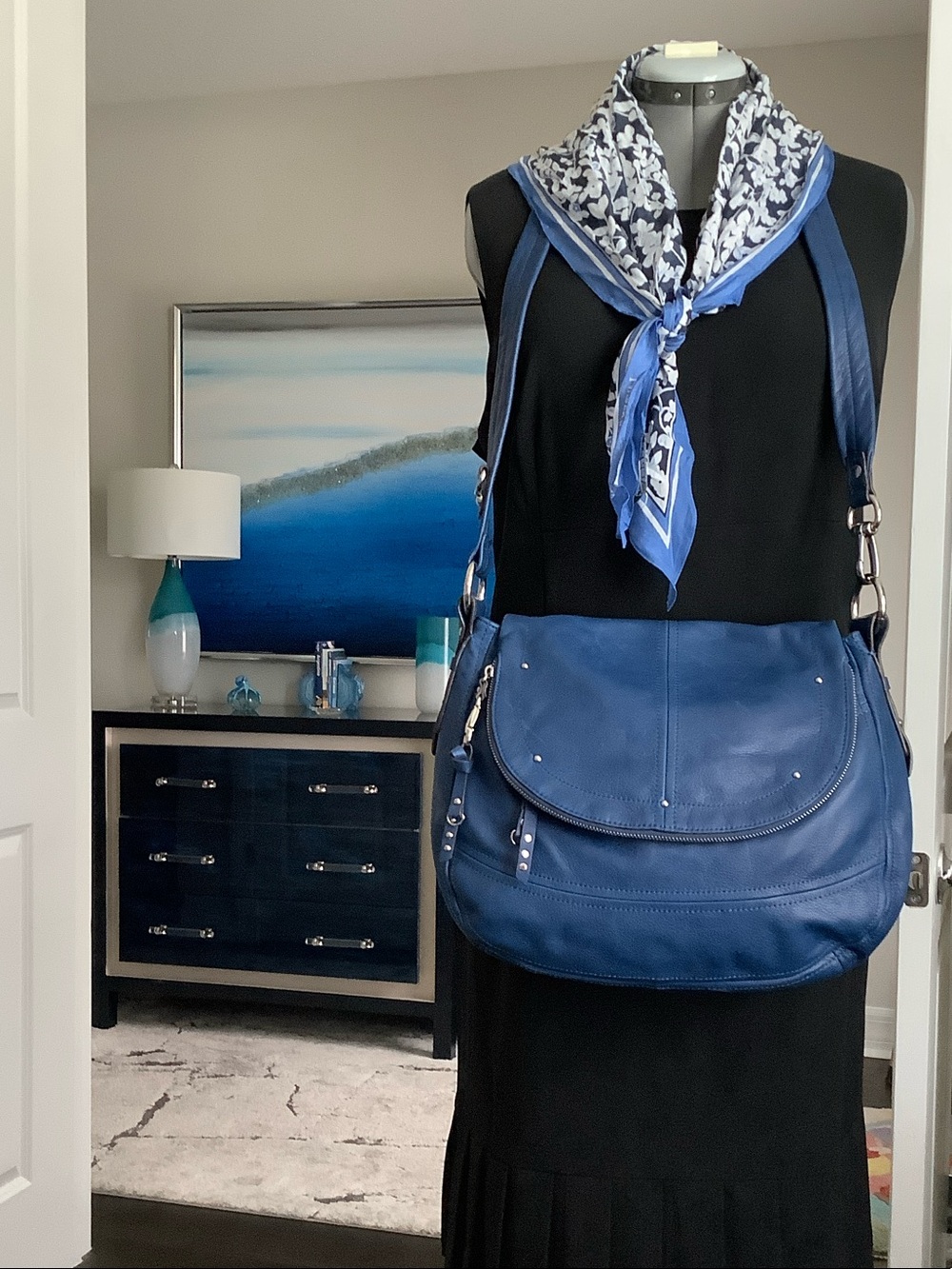 Cobalt Blue Leather Shoulder Bag for Women - Stylish Everyday Crossbody
